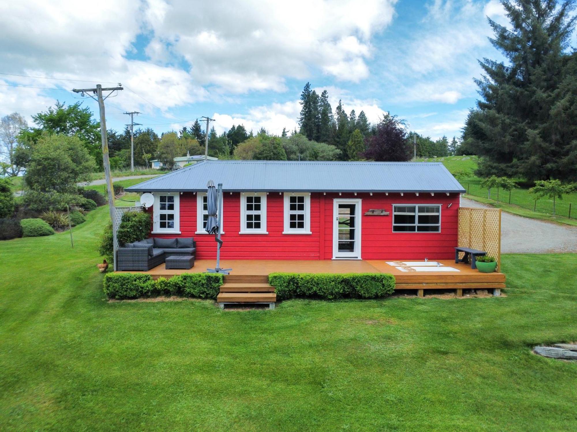 Little Red School House Villa อามารู ภายนอก รูปภาพ